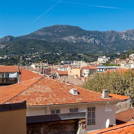 Between The Roofs Of Menton Old Town And The Sea Екстер'єр фото